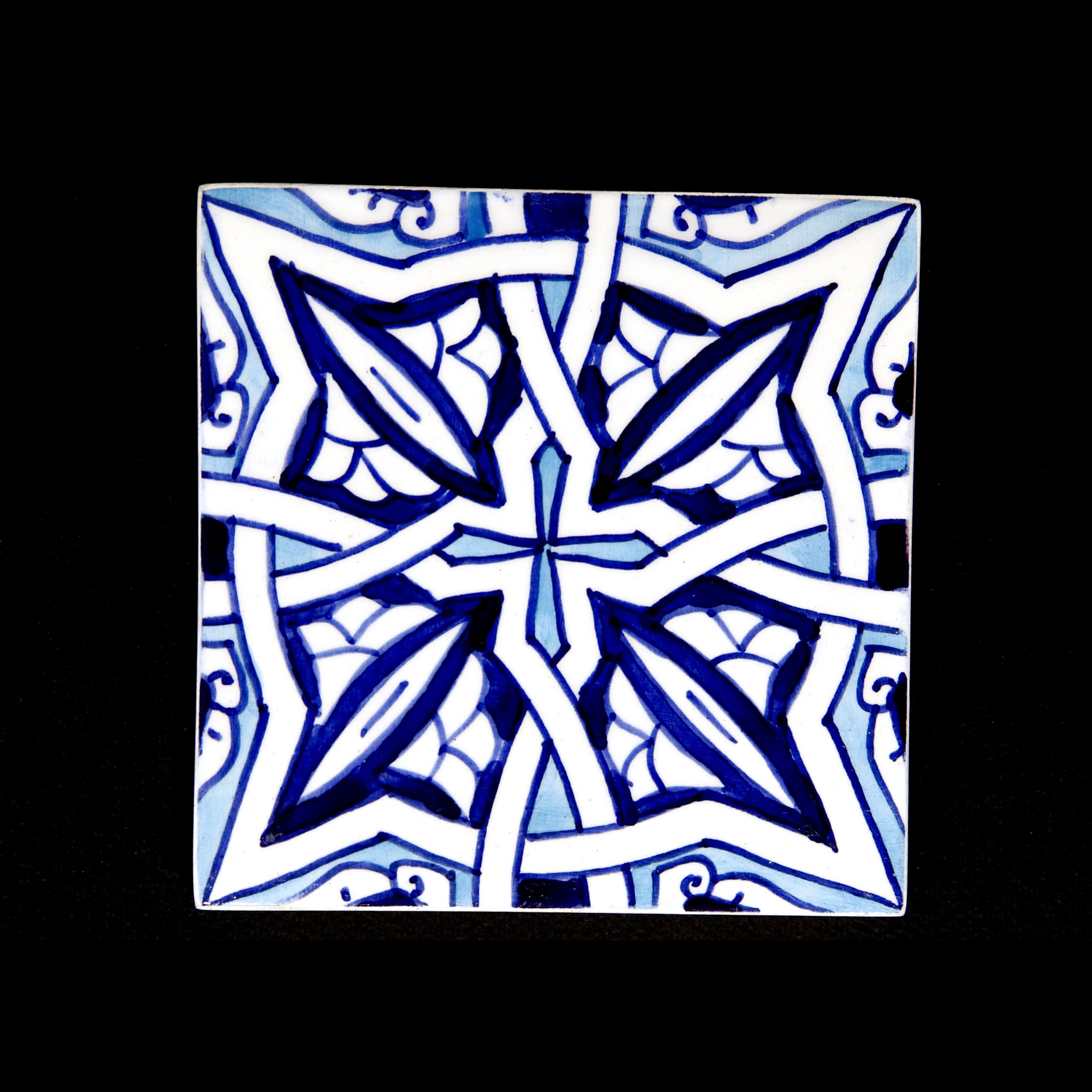 4-PIFEMO-032 Piastrelle dipinte a mano disegni personalizzati tadelakt milano