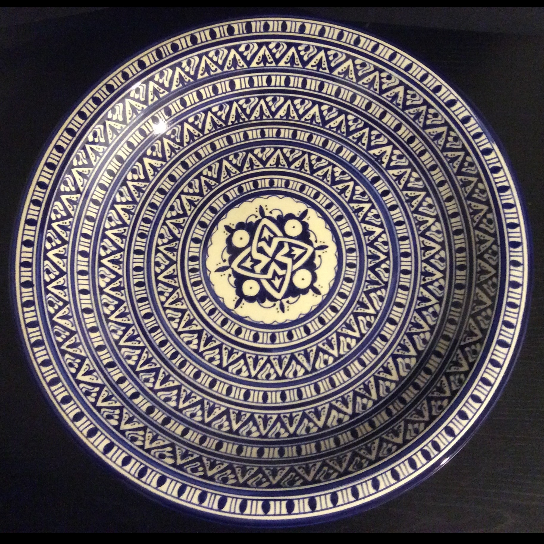 1-OGFEMO-302 Arredo tavola ceramica dipinta a mano servizi personalizzati milano